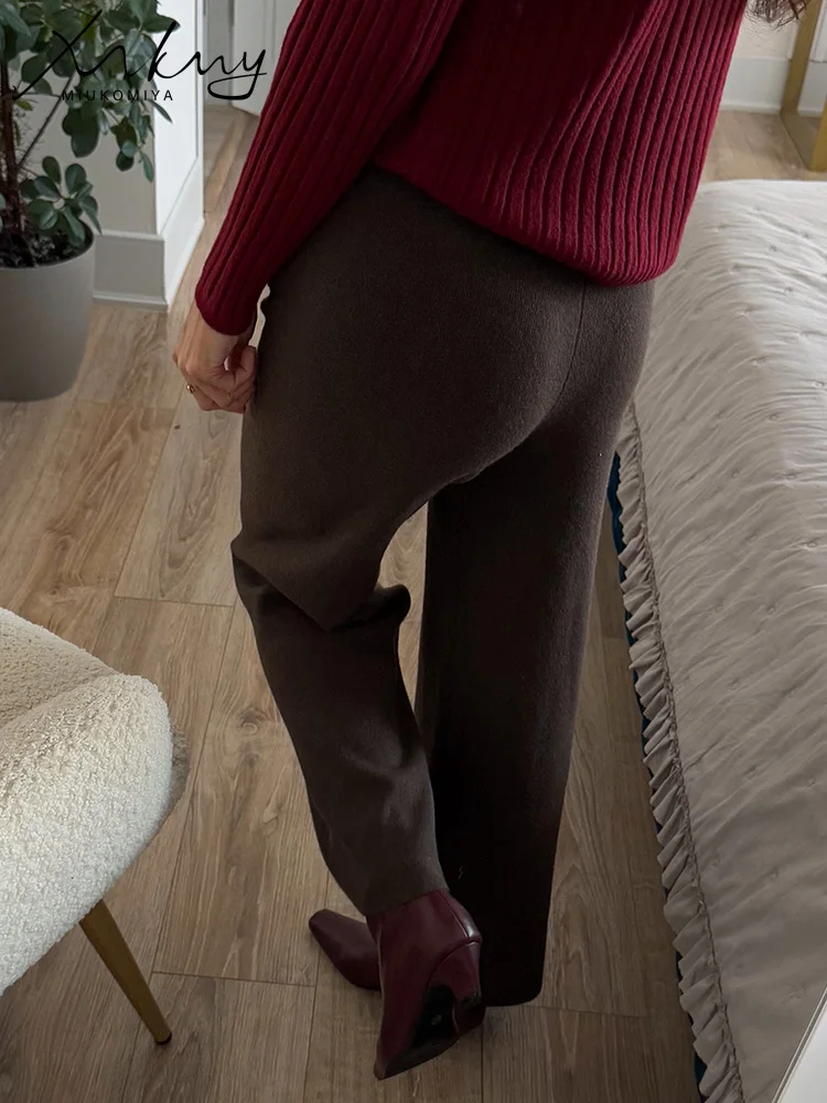 MiuKoMiYa Calças femininas largas de malha com cordão, calças soltas marrons quentes, cintura alta, retas, pernas largas, cortadas de malha, outono