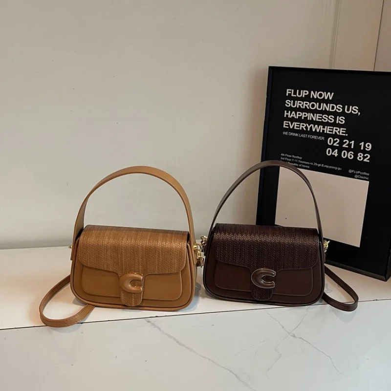 

High-End Women's Messenger Bag Made Of Peony-Patterned Leather Boasting Trendy Paris Stylish Daily Look​