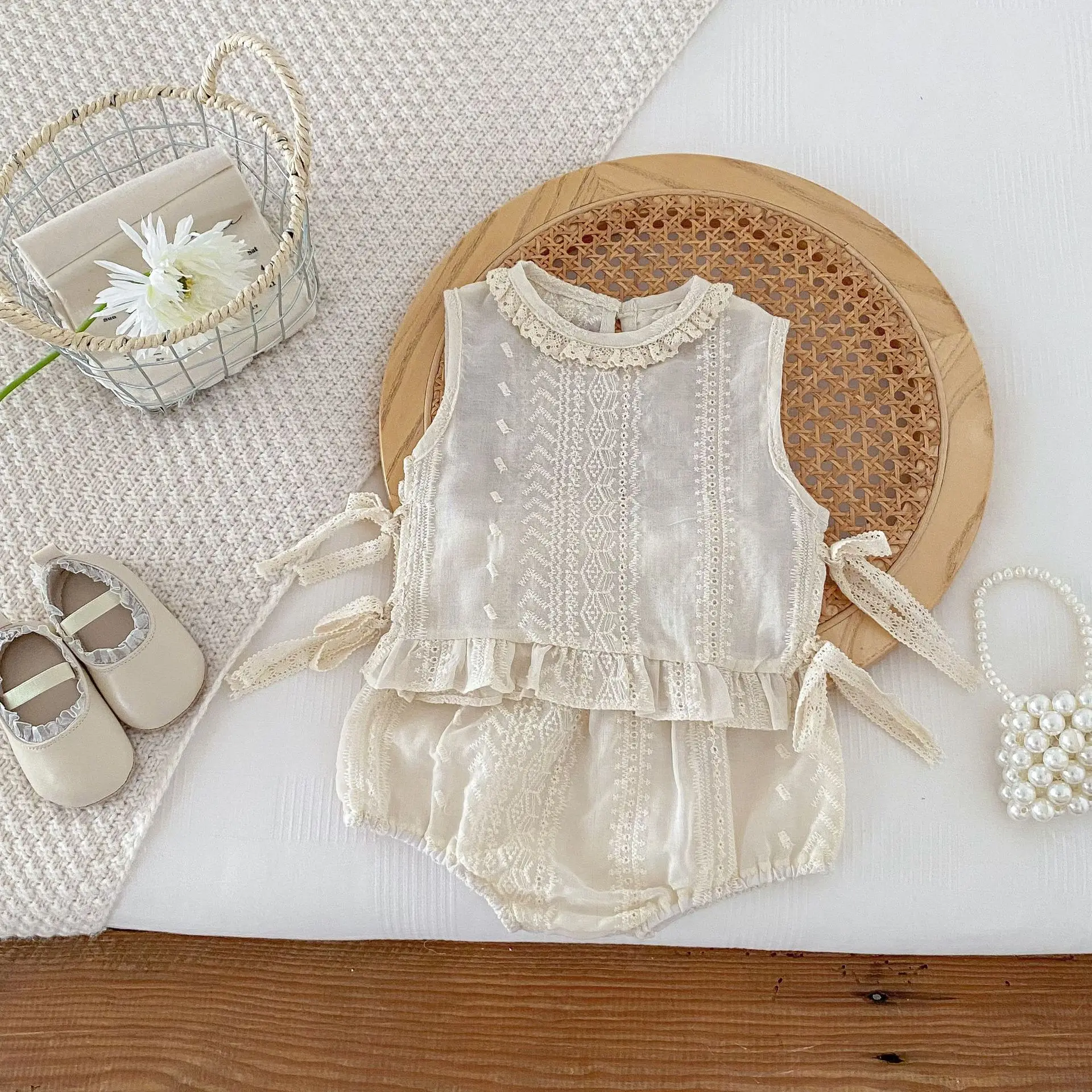 Infant Girls Summer 2PCS Clothes Set Sleeveless Muslin Lace Jacquare Bow Round Neck Tops Elastic Shorts Suit Baby Girls Outfits