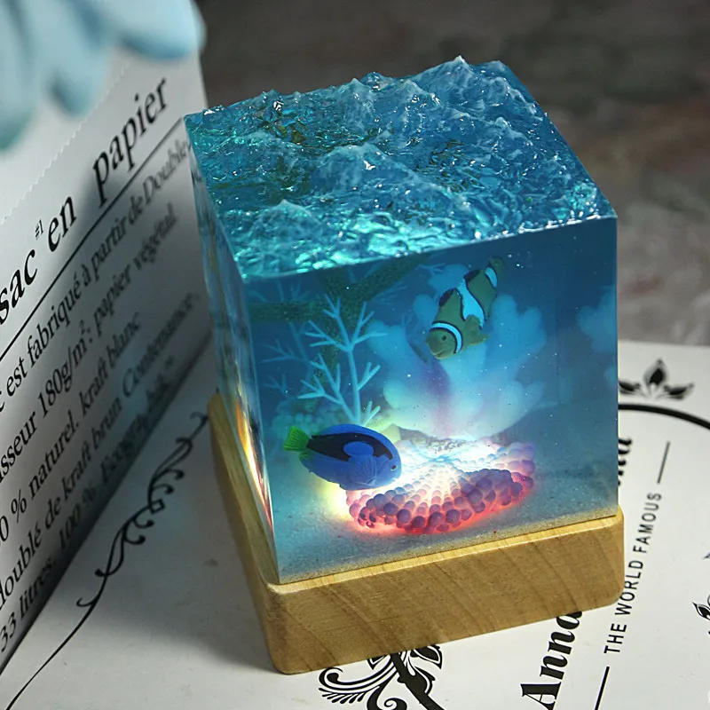 NEW Creative Ocean Whale Resin Luminescent Sculpture Handcrafted Gift USB Home Decoration Handicraft