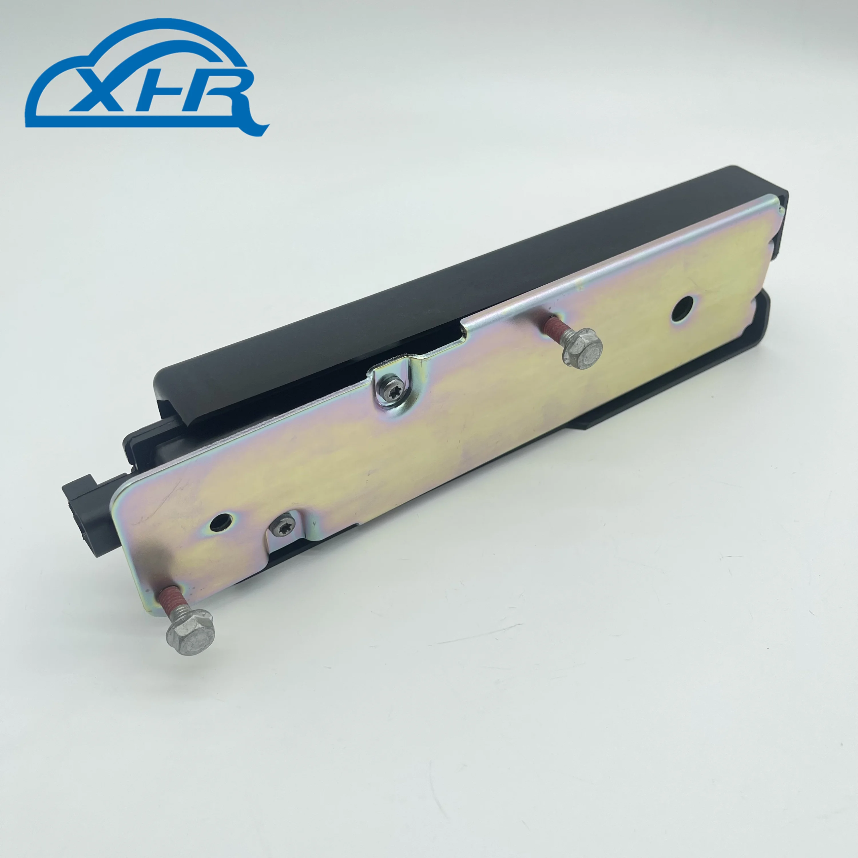 랜드로버 디스커버리 3 및 4 용 상단 뒷문 잠금 액추에이터, 2004-2018 FUG500010