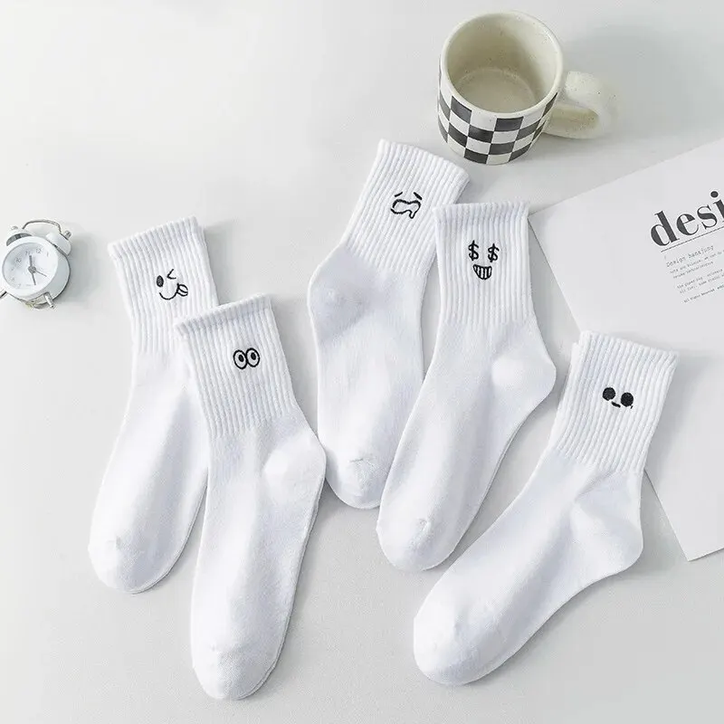 5 Pairs Autumn Women’s Warm Socks White Kawaii Fun Socks Embroidery Pattern Women’s Sports Socks