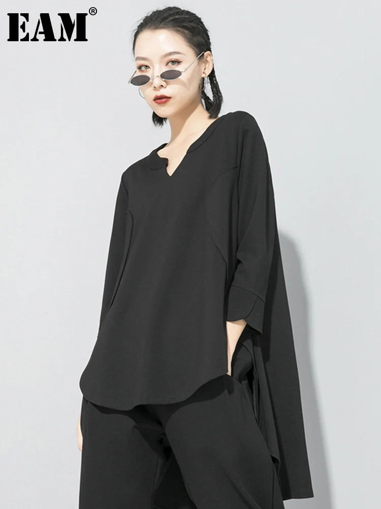 

[EAM] Women Black Brief Back Long Temperament Long T-shirt New V-Neck Long Sleeve Fashion Tide Spring Autumn 2024 1S188