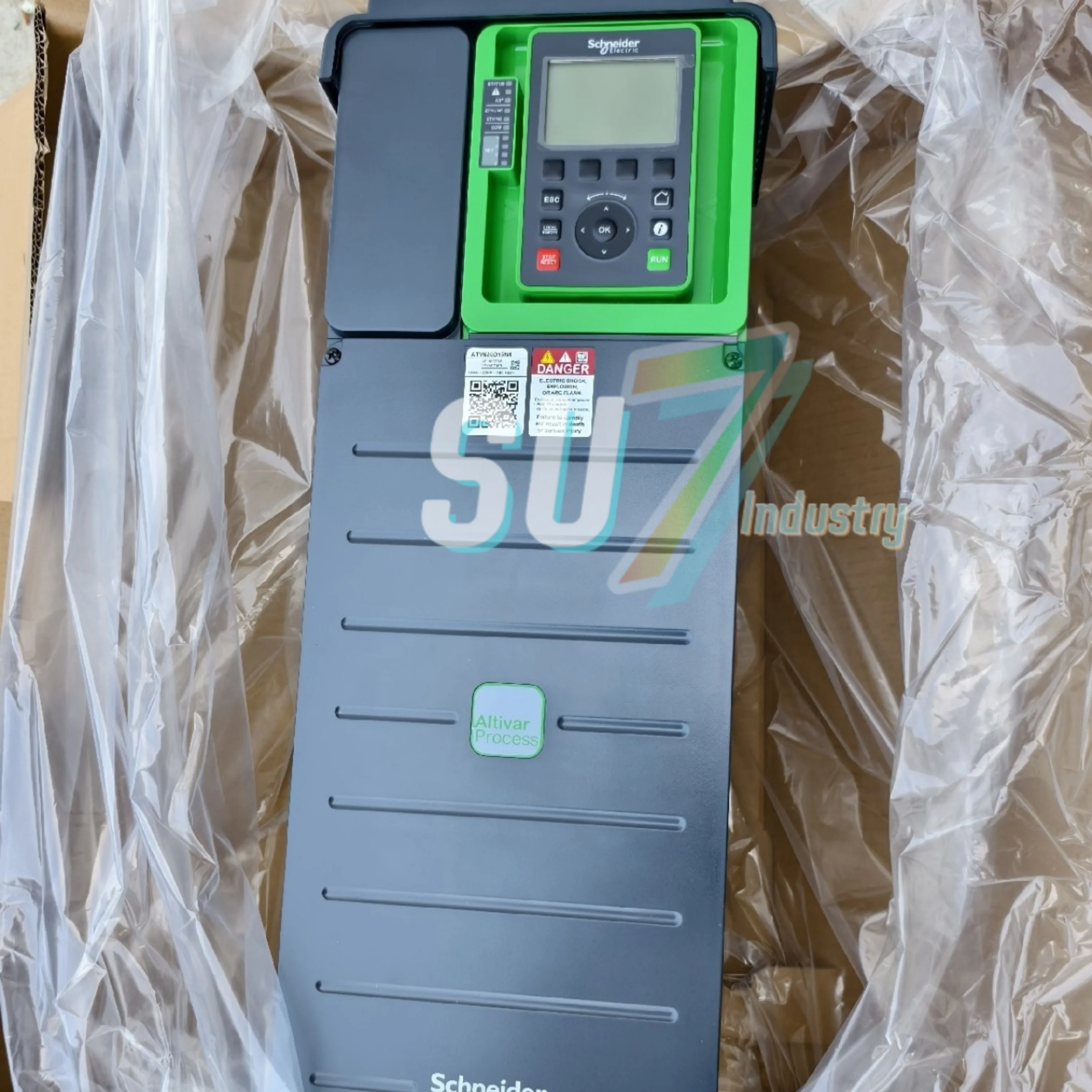 ATV630D15N4  New In warehouse  frequency converter