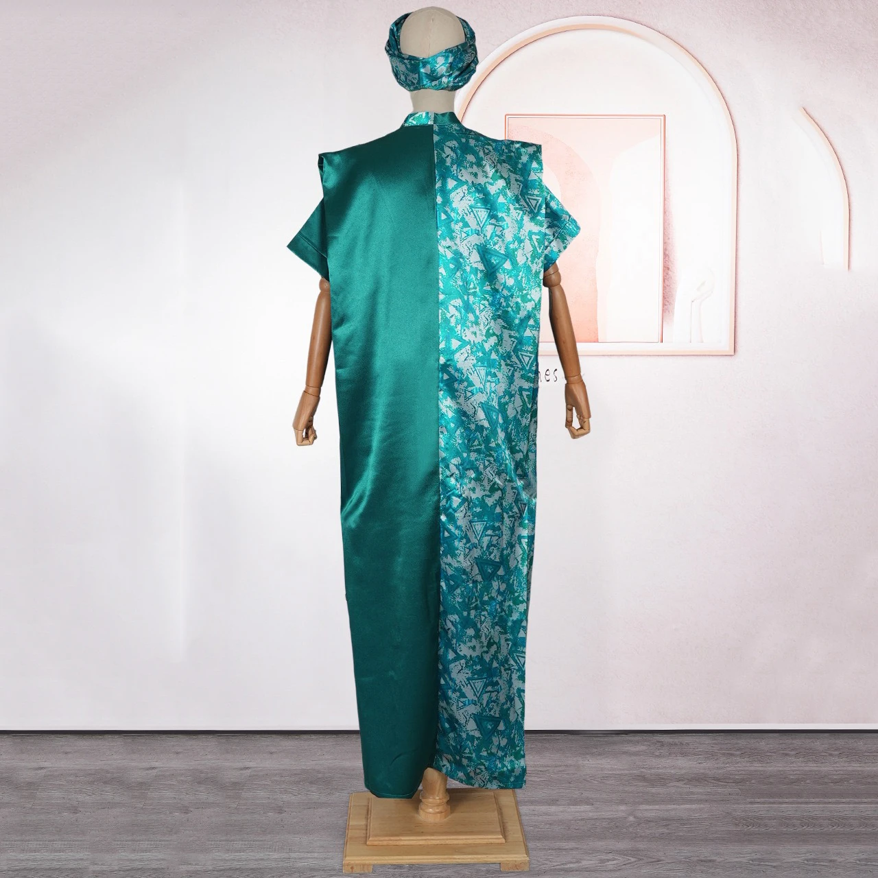 Elegant Abayas for African Dubai Turkey Luxury Satin 2025 New Fashion Dashiki Ankara Caftan Marocain Djellaba Robes Femme Cloth