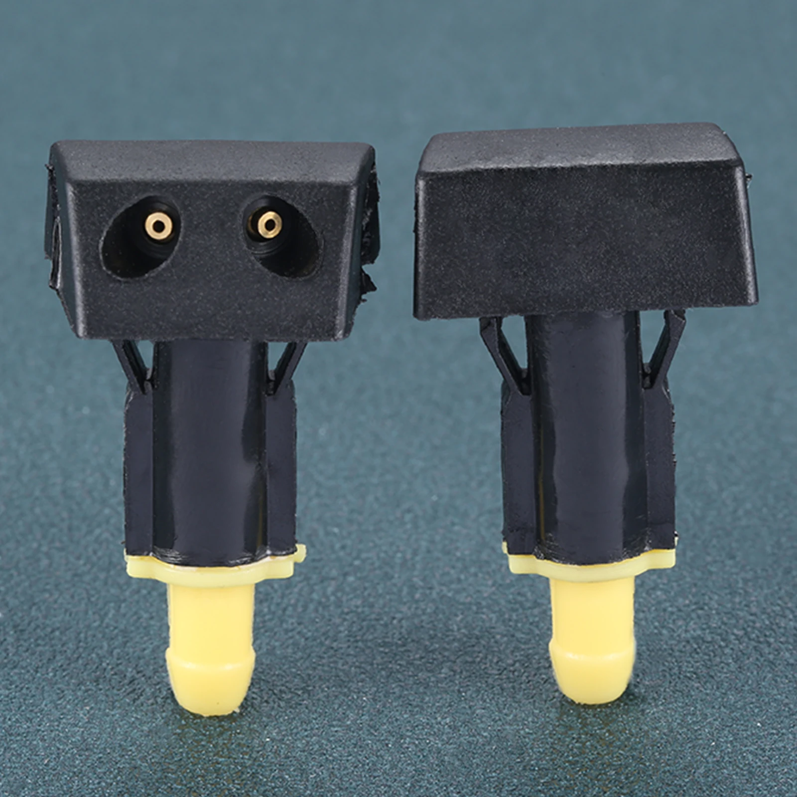 2Pcs Black Plastic Auto Car Front Windshield Washer Wiper Water Spray Nozzle Fit for Nissan TIIDA SYLPHY X-trail Venucia D50 R50