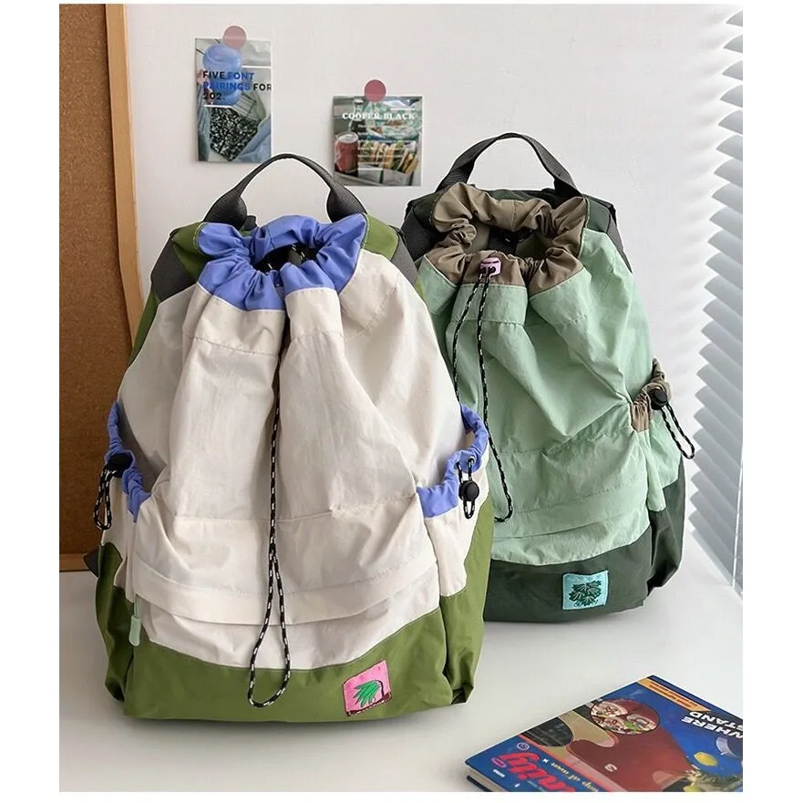 Lightweight Outdoor Sports Backpack Drawstring Closure Large Capacity Ultra-Portable Hiking Bag New Spring Autumn Collection