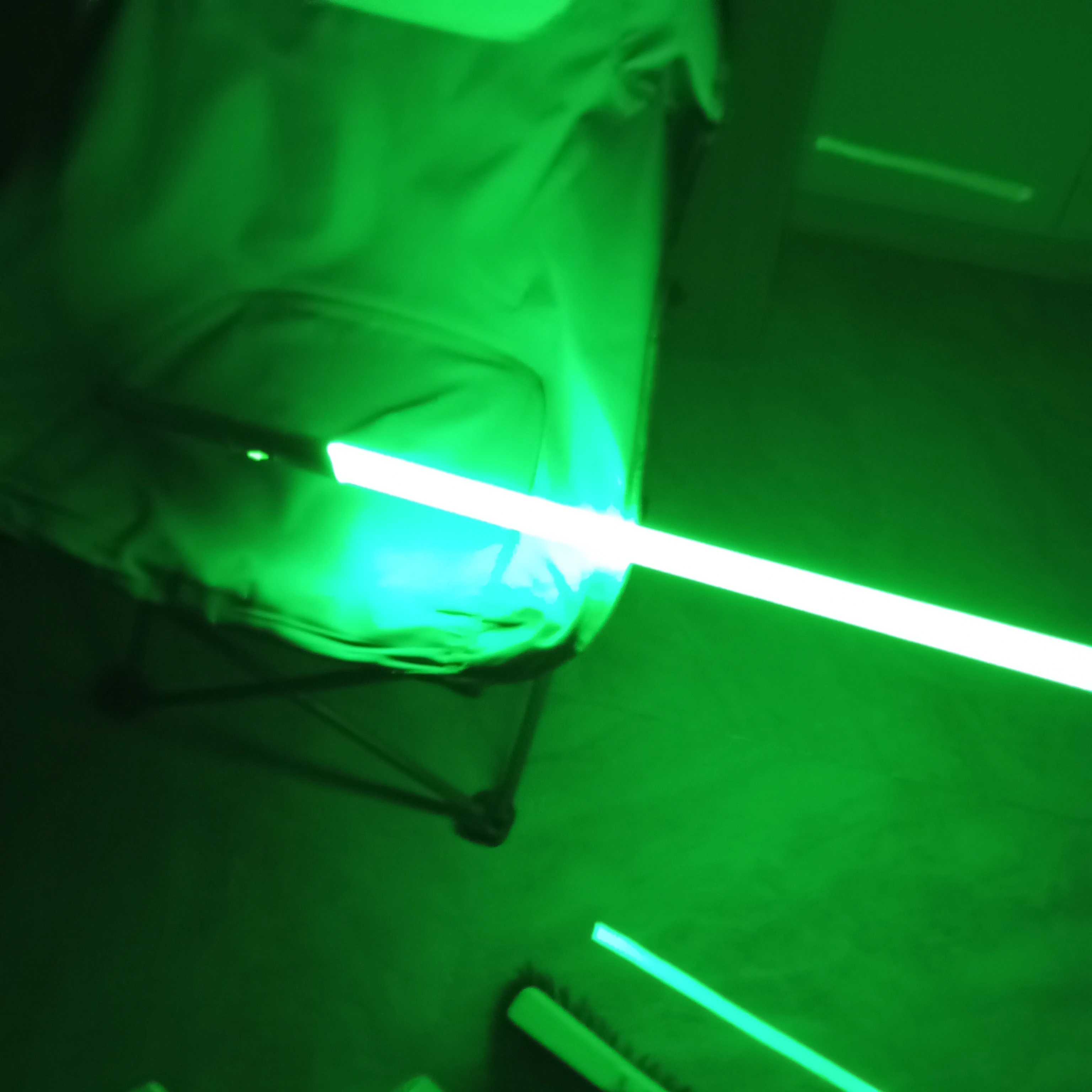 YQ RGB Lightsaber 100cm 11 Colors Metal Color Sound-Emitting Laser Sword Cosplay Toys For Boys Tool High-Quality Pixel Saber