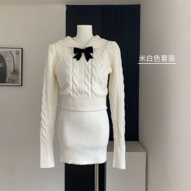 

Women's Autumn And Winter Sweet Fashion Skirt Sets Fashion Vintage Design Suit Women's Aesthetics Commuter Suit