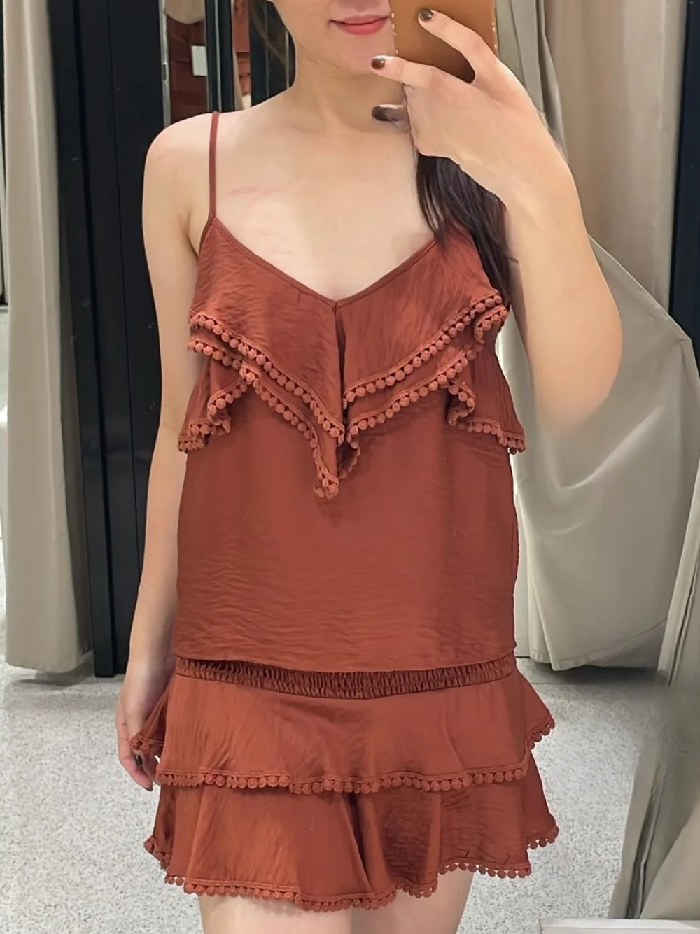

Women's New Fashion Lace Layered Decorative Suspender Tops Retro Sleeveless Women's Vest Chic Tops Mini Shorts Skirt Set