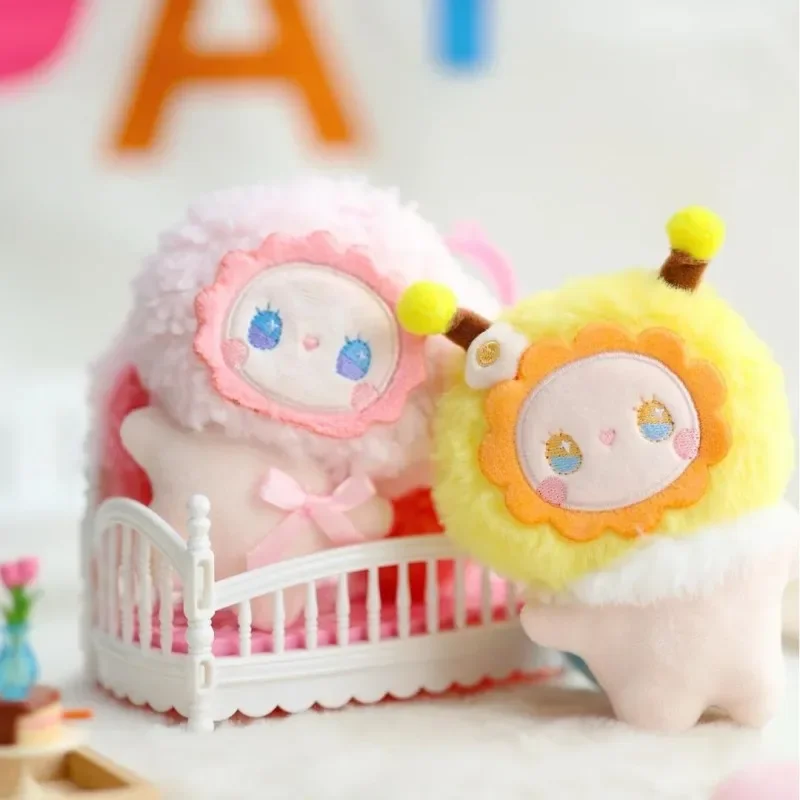 

Emma Secret Fuzzy Family Squishy Series Plush Pendant Blind Box Lovely Emma Doll Mystery Surprise Bag Decor Birthday Gift Toy