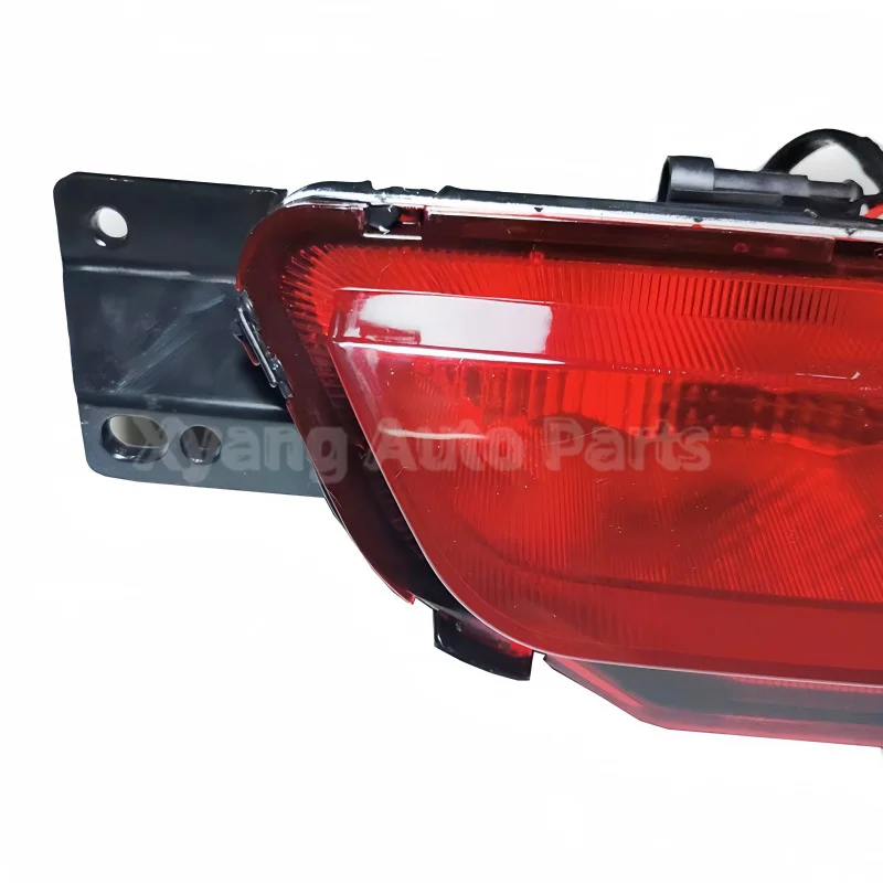 Car Rear Bumper Middle Rear Fog Light For DongFeng Shine Max B012236