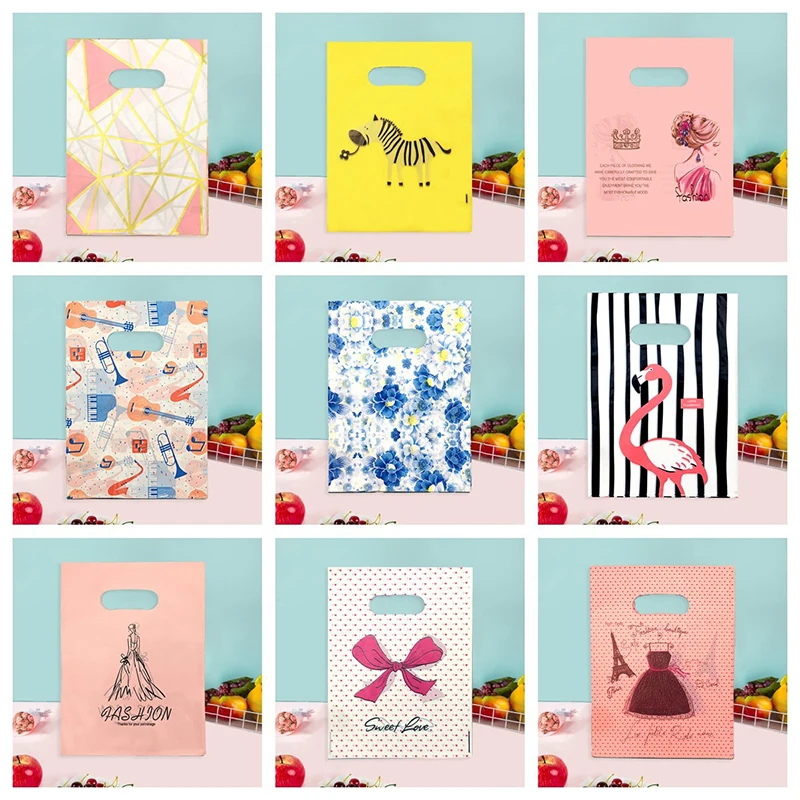 50Pcs/Lot Cheaper More Pattern Jewelry Plastic Bag With Handle 20x30cm Christmas Wedding Gift Thick Gift Shopping Packaging Bags