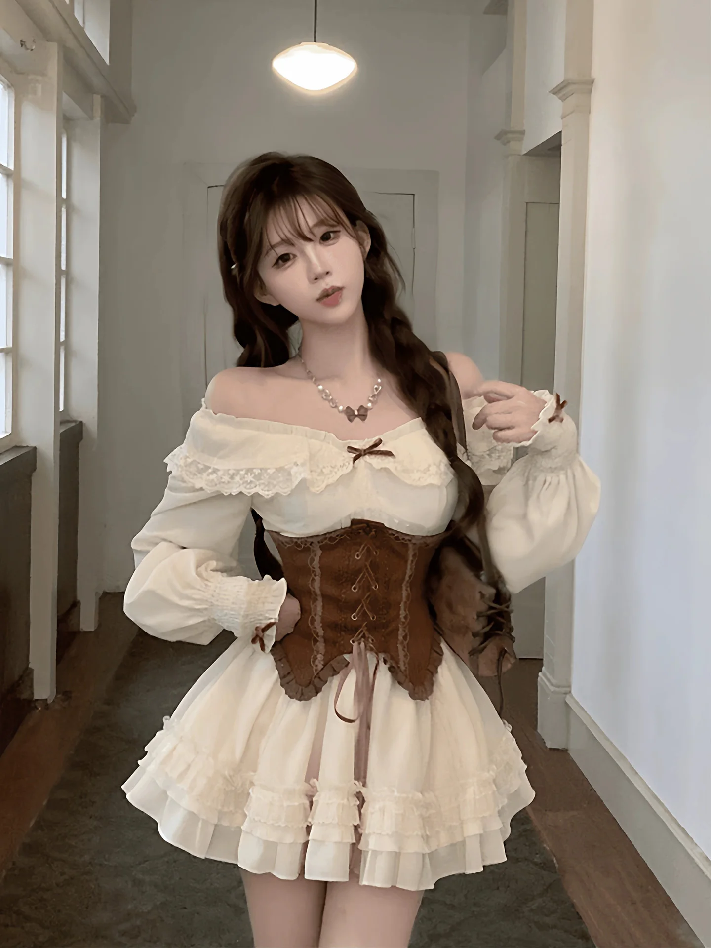 

Женское платье Sweet And Spicy с длинными рукавами, в стиле ретро, с утягивающей талией, короткой юбкой, рукавами-фонариками, V-образным вырезом и застежкой-молнией, А-силуэт