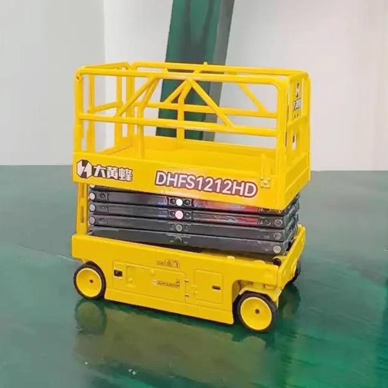 

Литой под давлением масштаб 1:30 DHFS1212HD ножничный подъемник, воздушная рабочая платформа, инженерная модель из сплава, коллекция сувениров, демонстрационные украшения