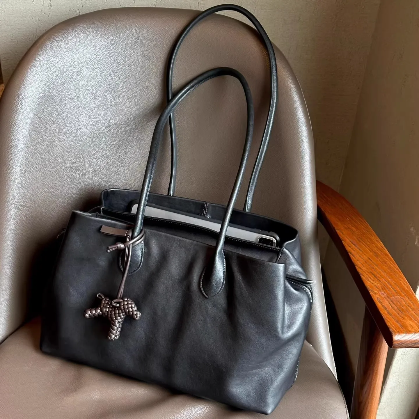 

Large Capacity Office Ladies Work Totes Handbag pu Leather Underarm Shoulder Bag New Designer Casual Shopping Bags