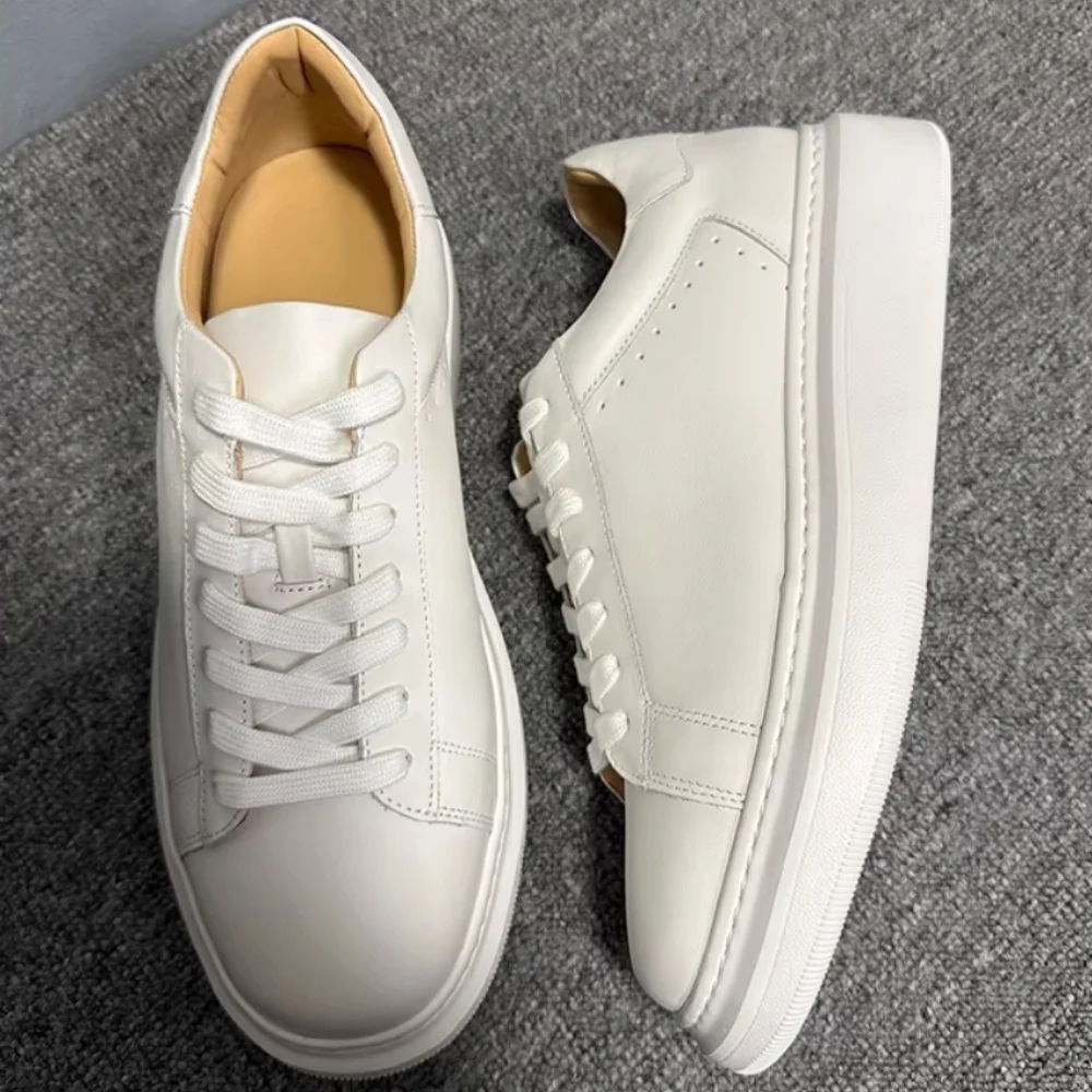 Leather little white shoes with thick soles, suitable for all occasions, comfortable and breathable, trendy shoes