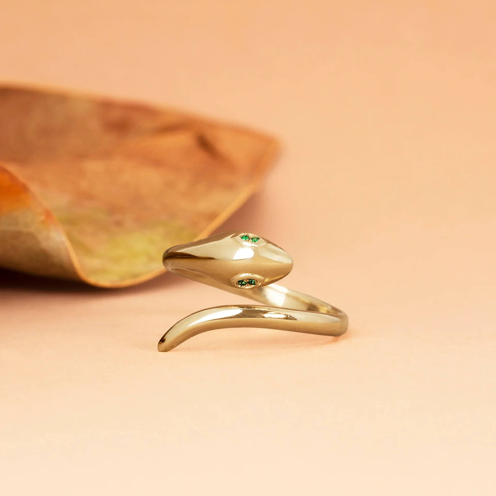 Round Cut Natural Emerald Snake Ring 9K/14K/18K Yellow Gold VS/VVS Natural Emerald Ring Fine Jewelry Anniversary Gift for Women