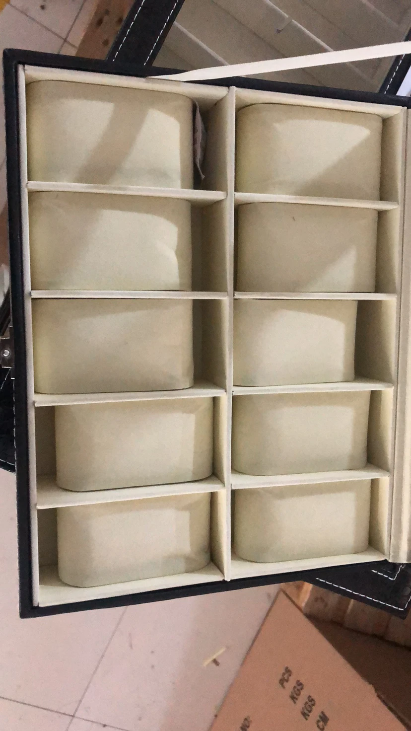 Caja de almacenamiento de cuero para reloj