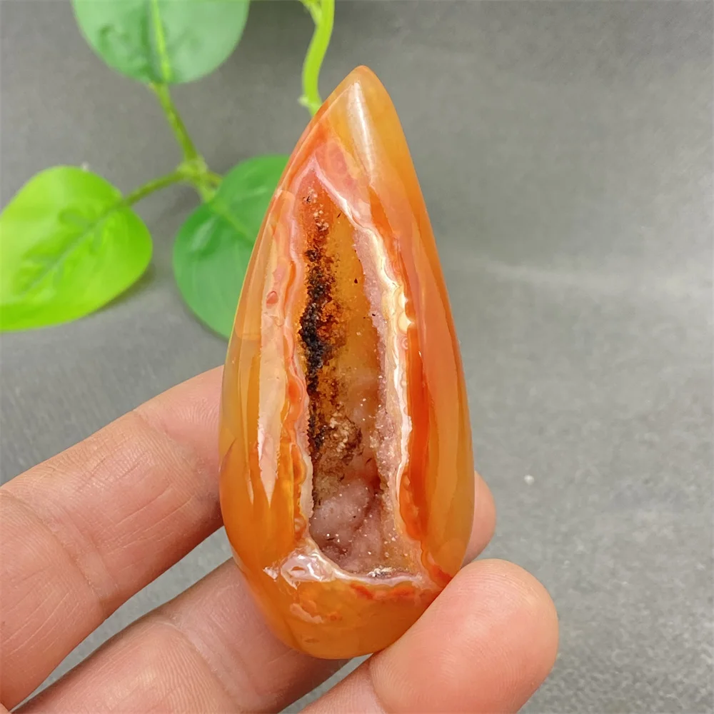 Natural And Beautiful Red Agate Geode Crystal Egg  Hand-polished Carnelian Mineral Specimen  Home Decoration Ornaments