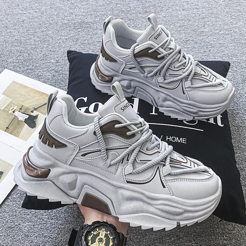 

2025 Anti-slippery Mesh Breathable Outdoor Running Shoes Men Casual Sports Shoes Student Fashion Male Sneakers Zapatillas