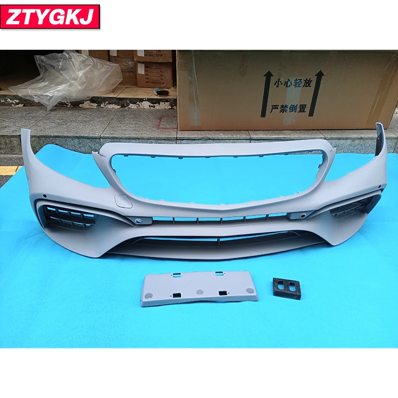 High Quality PU Material Front Bumper For Mercedes Benz W205 C200 C260 C300 Facelift C65 Style 2015-2021