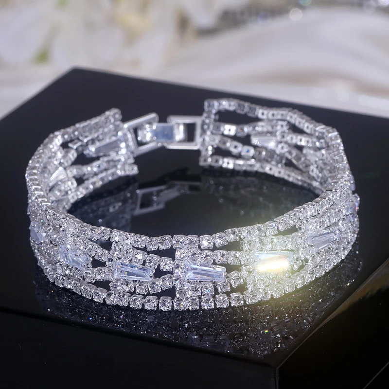 Luxury Classic Full of Rhinestones Silver Color Bracelets For Women Sparkling Simple Zircon Bracelets Wedding Party Jewelry