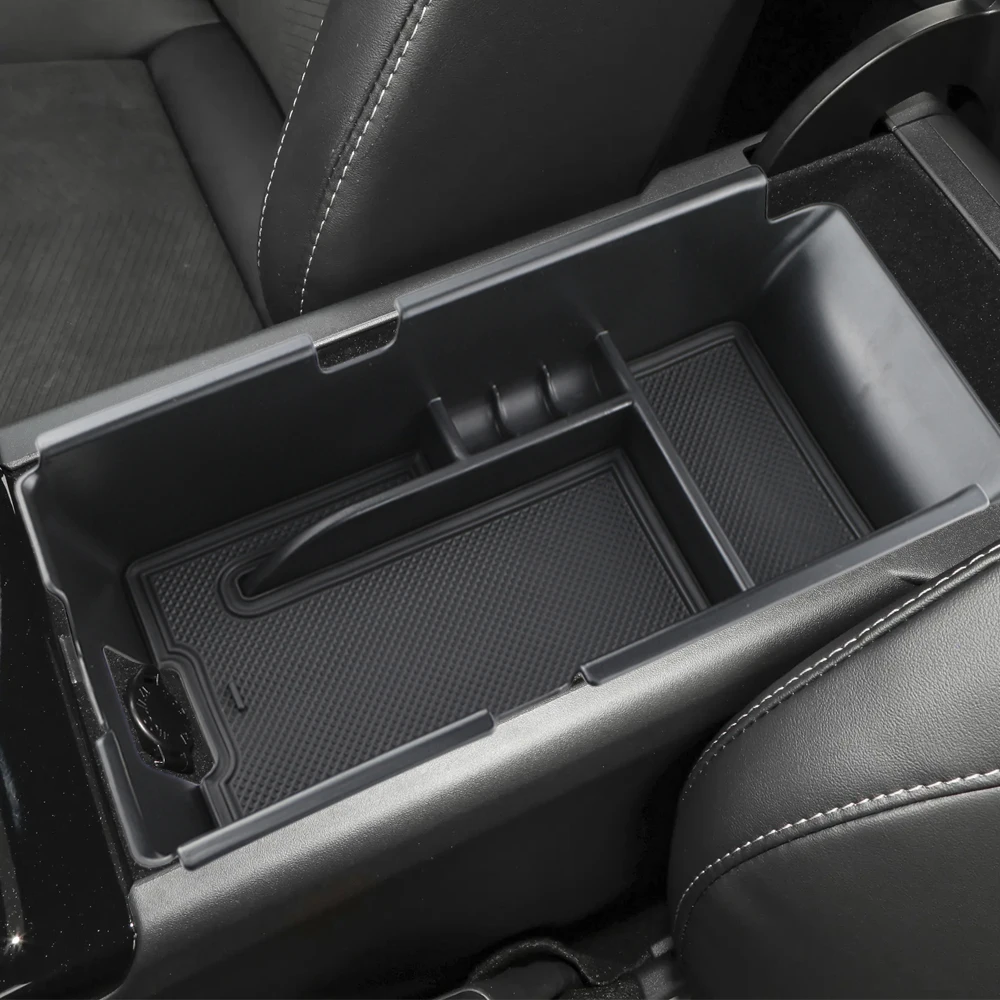 صندوق تخزين لمسند الذراع في ال - مراجعة Car Accessories App وسعره