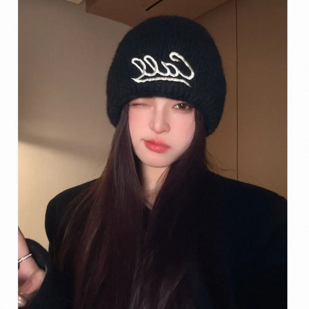 Polyester Knitted Beanie Hat Stretchable Fit 54cm to 62cm Head Circumference Fall Winter Beanie Hat Unisex