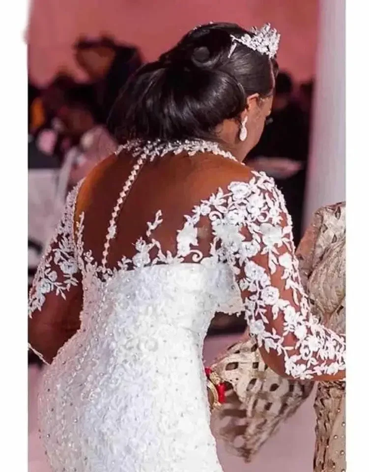 Customized Long Sleeves Mermaid Wedding Dress White Beads Appliques Illusion Bodice Plus Size African Bride Gowns