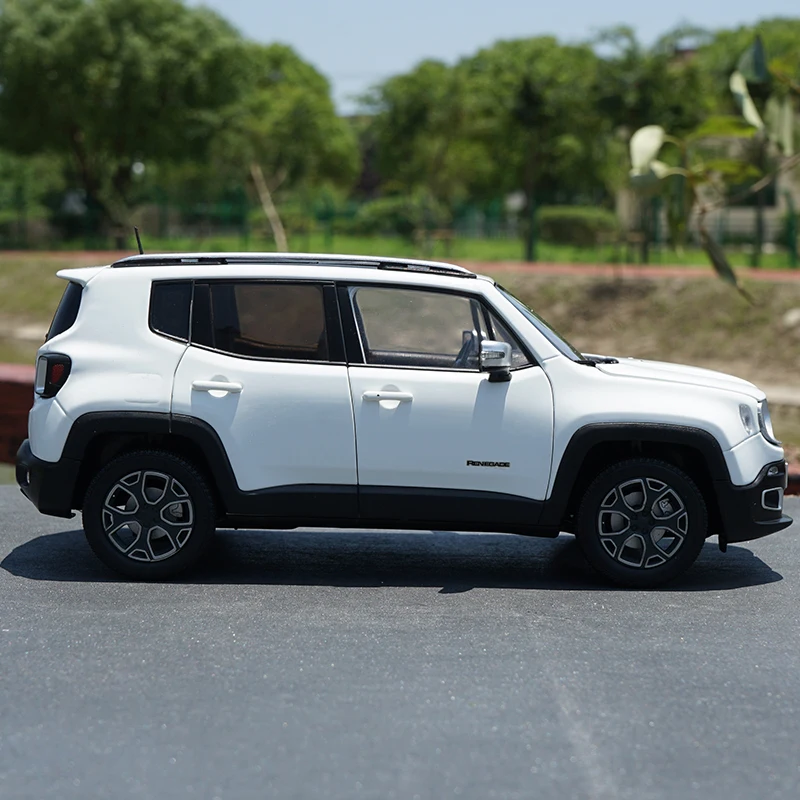 Modelo a Escala 1:18 del Jeep Freeman de GAC, Réplica de Aleación del Jeep Renegade