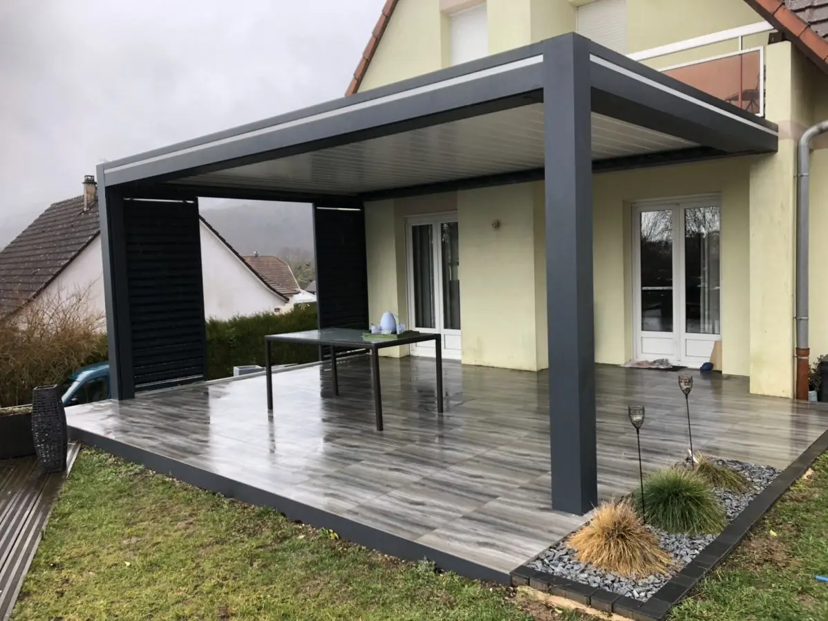 

Remote Control Motorised Outdoor Gazebo Dining Areas Retractable Roofs Waterproof Aluminum Louvered Pergola for Patio and Garden