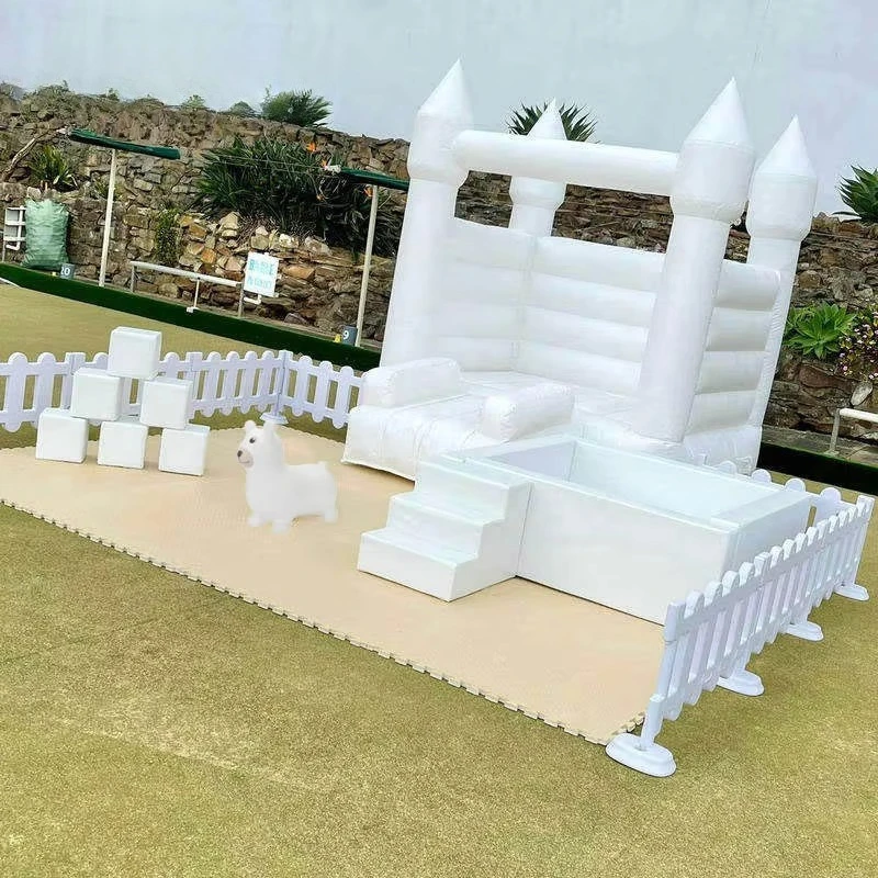 

Small white portable game set, including inflatable bouncy houses for outdoor and shopping malls