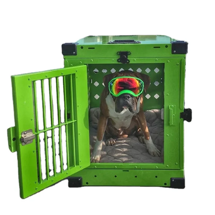 

OEM Factory Luxury Green Foldable Car Travel Crates for Dogs