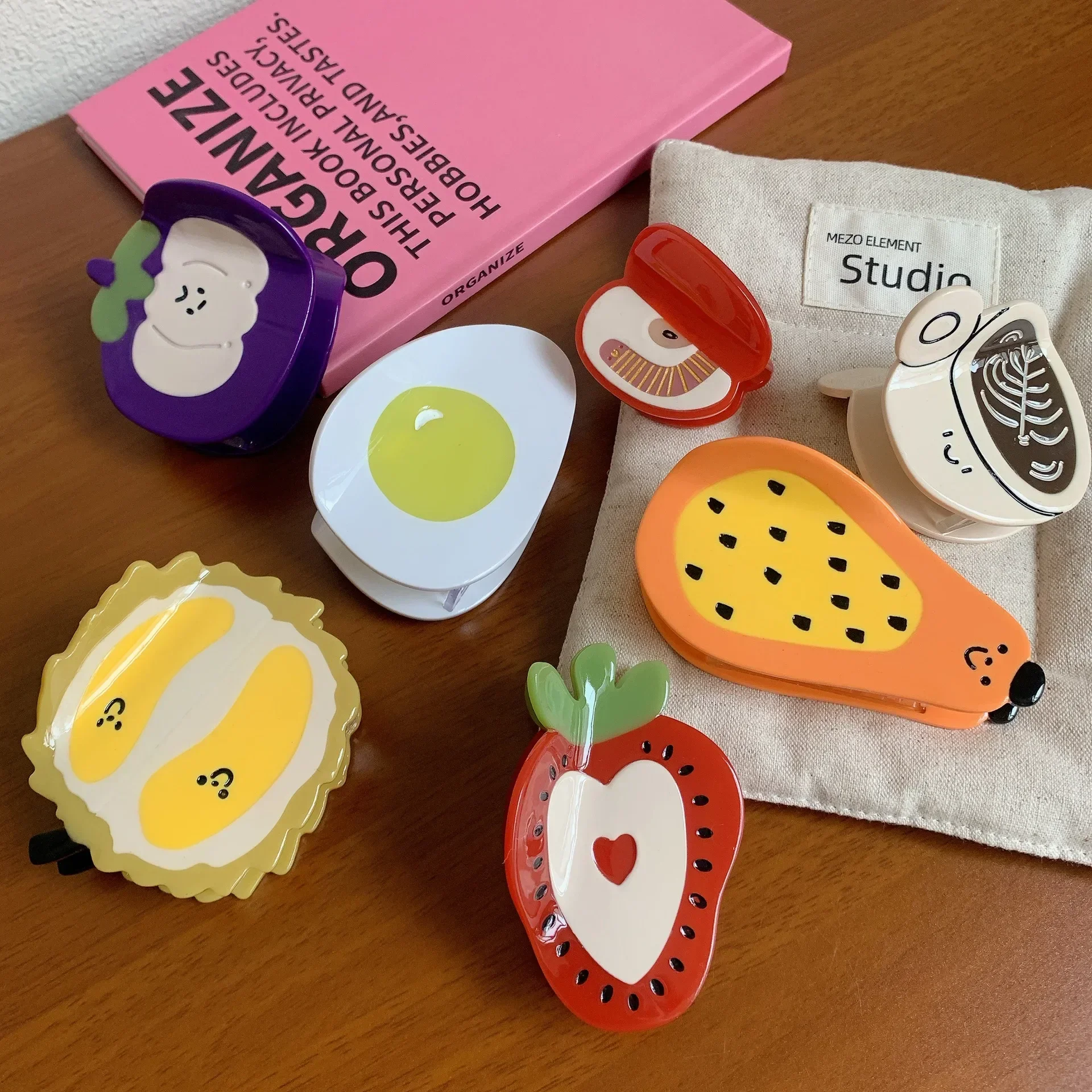 

New Cute Egg Strawberry Hair Claw Acetate Funny Mangosteen Claw Clip Fruit Series Crab Hair Clip for Women Girl Hair Accessories