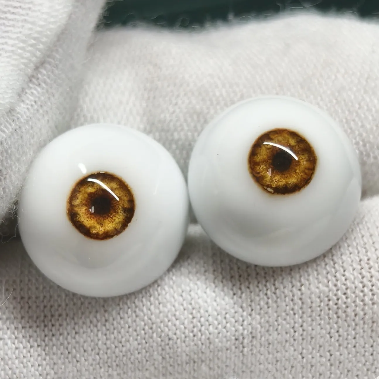 

Doll Accessories Display Drawing 14mm-5 BJD Safety Eyesball，Handmade Craft Eyes Free Shipping