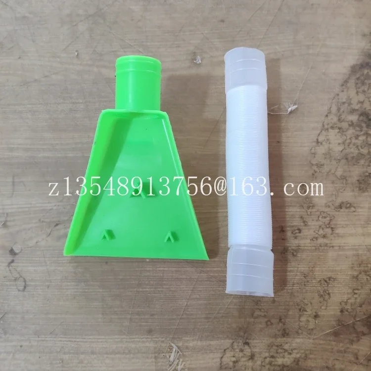 

Цена за 10 комплектов специализированного небольшого разбрасывателя удобрений совок для роторных культиваторов.