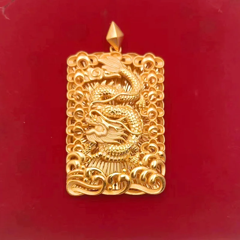 9999 gold vacuum engraved auspicious dragon relief lucky character pendant paired with a large necklace