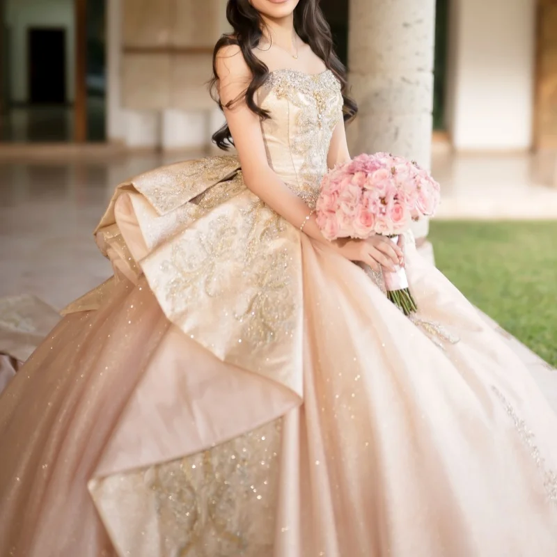 Light Champagne Quinceanera Dresses Off the Shoulder Decal Crystal Lace Long tail Bow Vestido De 15 Quinceanera Customize 3