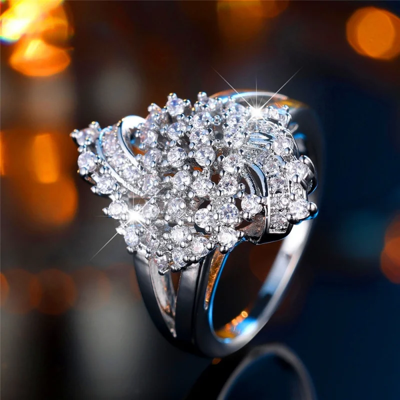2026 New Palace Style Flower Cluster, Dense Inlaid Ring, Elegant Multi-layer Hollow Interweaving, Banquet Design and Accessories