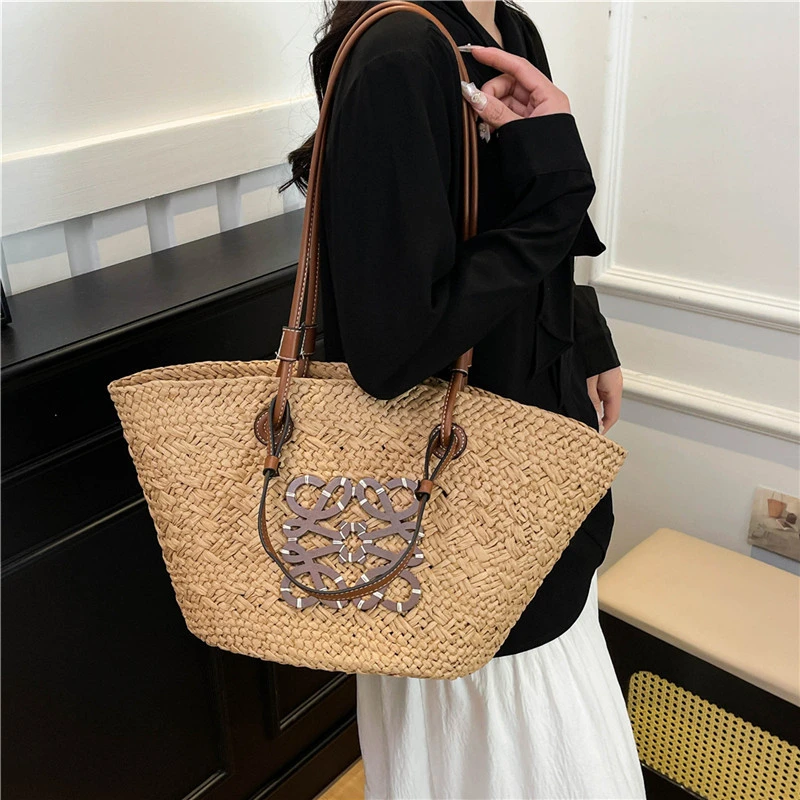 

Fashionable Leather Diaper Bag, High-End Classic Crossbody, Unique Leisure Purse For Women, Vintage Letter Logo Tote Shopper