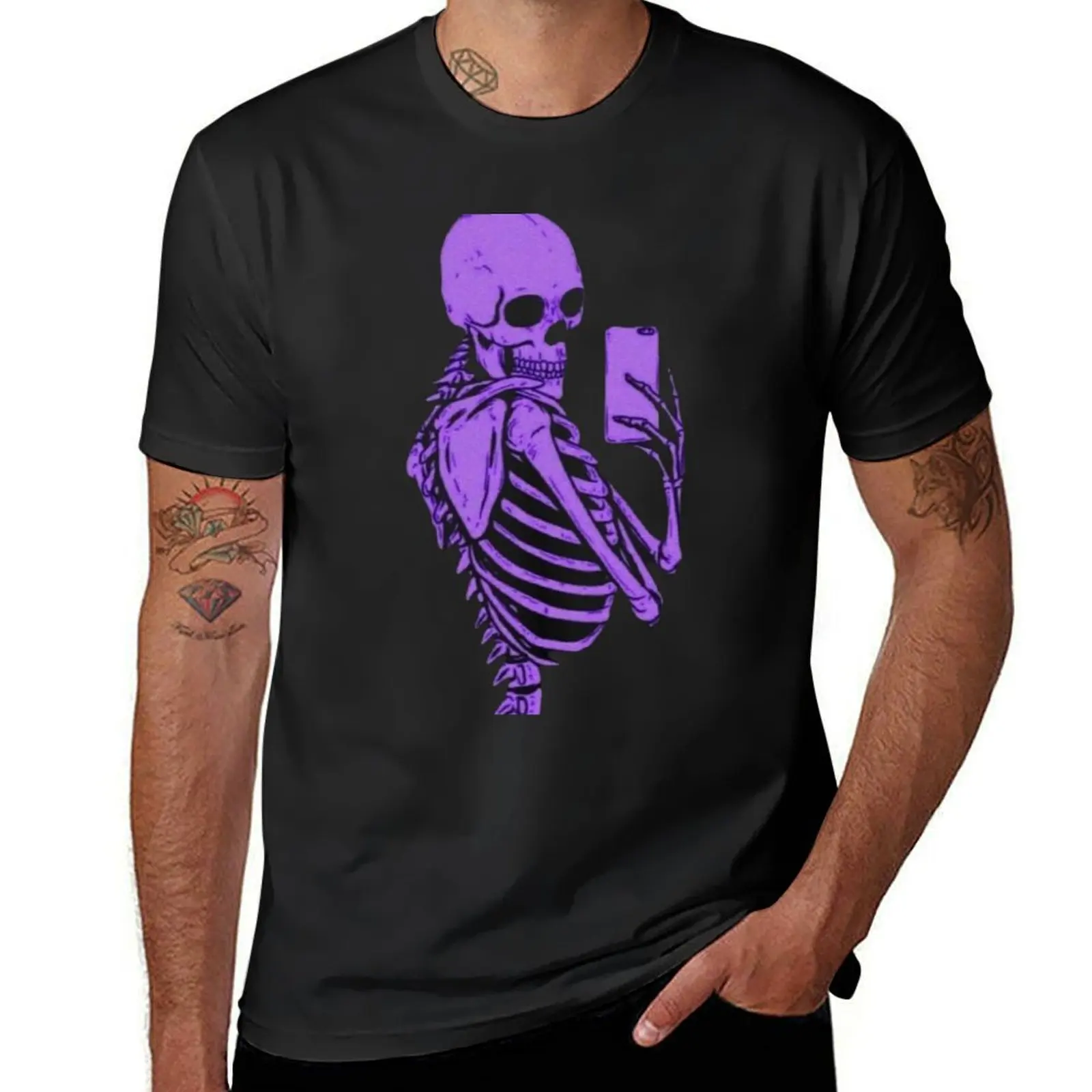 

Sexy skull taking mirror selfie T-Shirt boys animal print boys whites Men's t-shirts