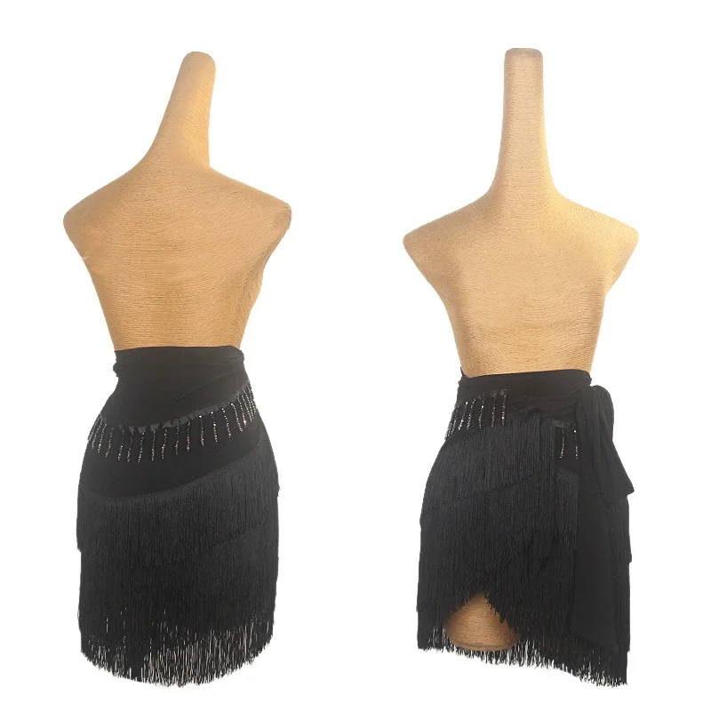 2025 Nieuwe Latin Dansvoorstelling Korte Rok Samba Rumba ChaCha Concurrentie Kostuum vrouwen Sexy Zwarte Kwastje Hippe Sjaal ﻿