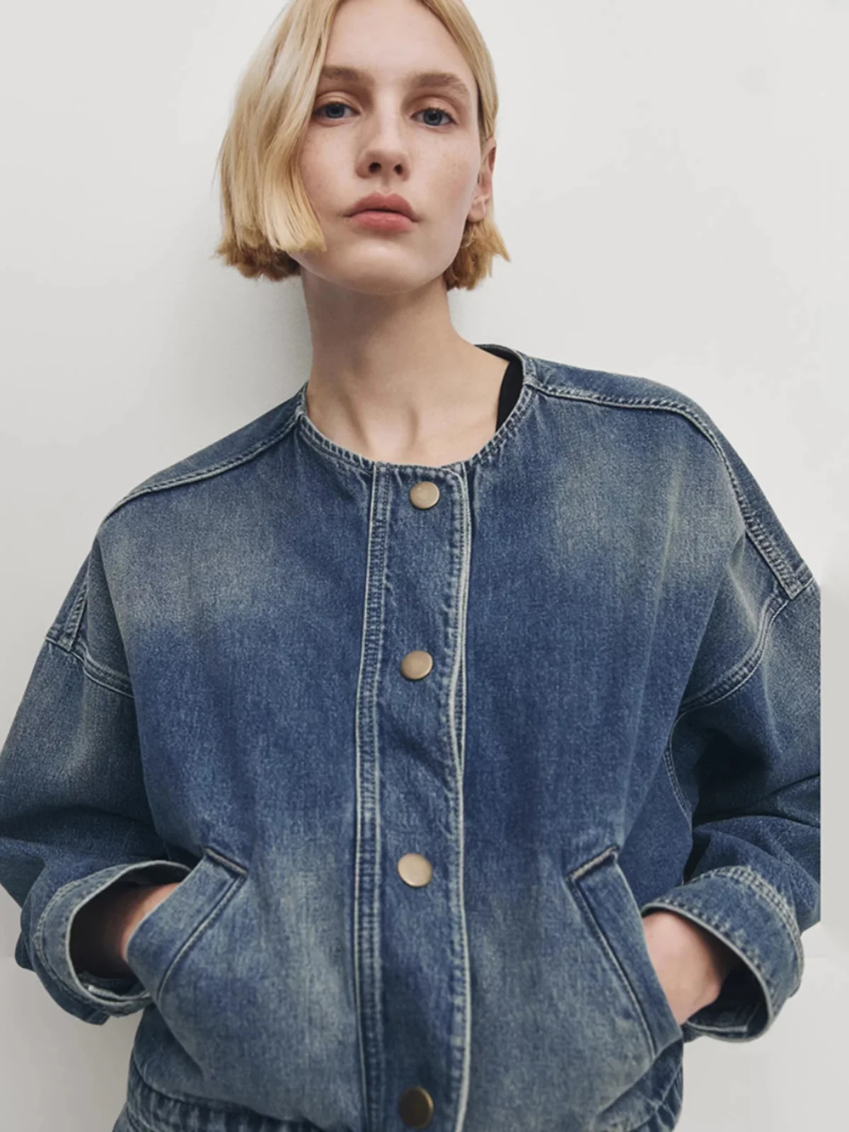 

Faionable Waed Vintage Blue Pure Cotton ort round Ne Denim Jaet Женская джинсовая куртка прямого кроя Long Sve Butt...