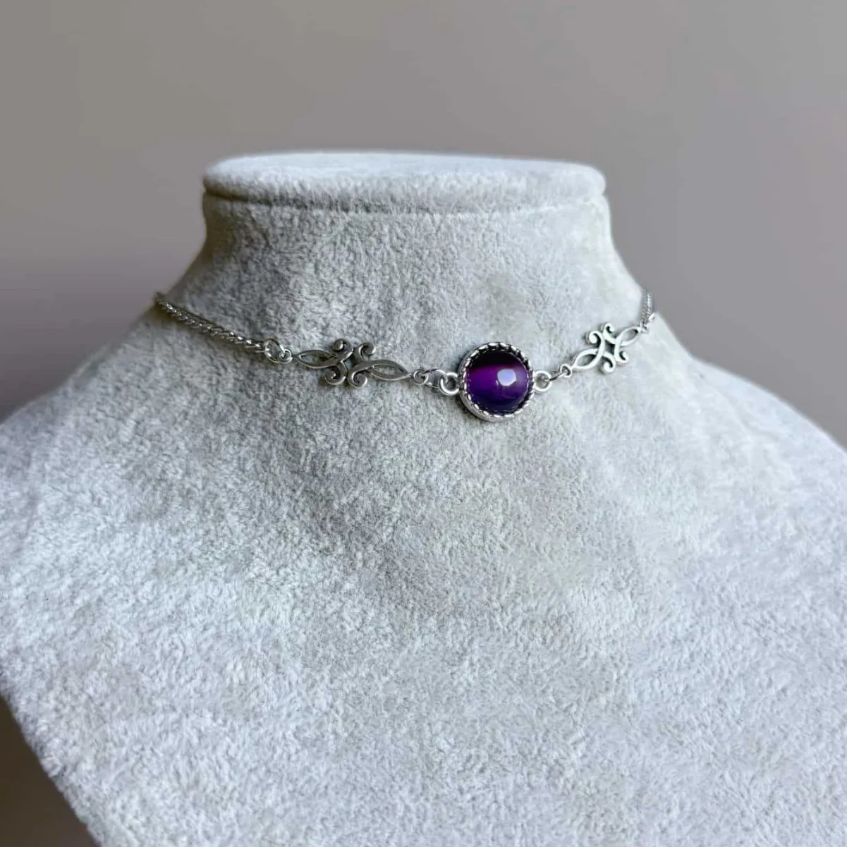Celtic Carved Choker For Women Girls Fashion Witchcraft Jewelry Vintage Accessories Gift Purple Stone Holy Hand Fairy Necklace
