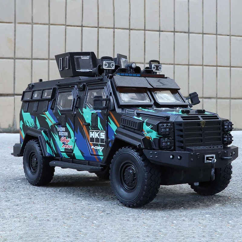 

1:24 меч, зубчатый тигр, бронеавтомобиль, сплав, литая под давлением игрушечная модель автомобиля, звук и свет, детские игрушки, коллекционные предметы, подарок на день рождения