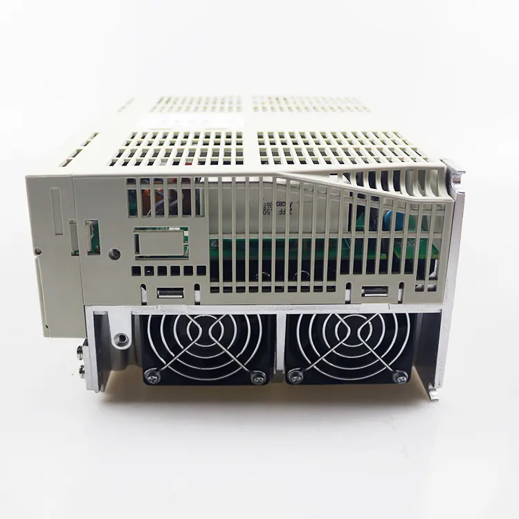 Anchuan Servo Drive SGDM-30ADA Anchuan Servo Motor e Drive Novo com Um Ano de Garantia