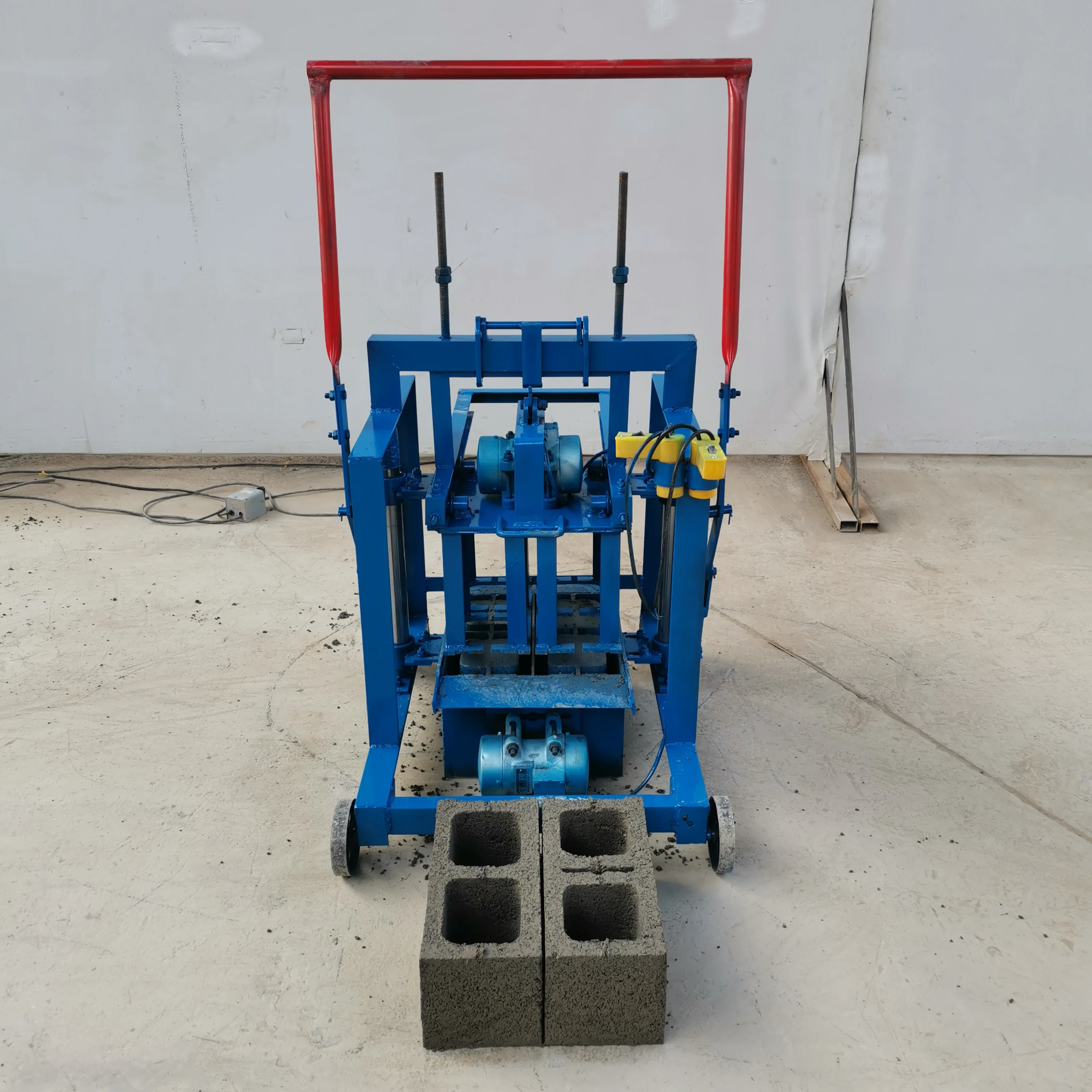 China Concrete Brick Making Machines Manual Hollow Brick Making Machinery
