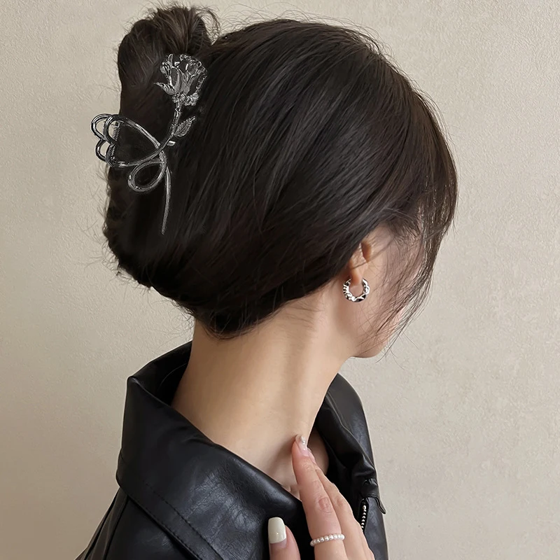 2023 Korean Fashion Y2K Rose Vintage Hair Claws Clips Women Metal Flowers Exquisite Elegant Girls Hair Accessories For Woman