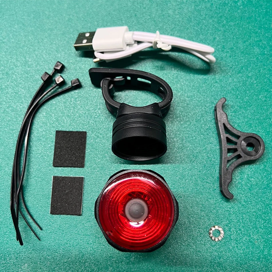 Smart Inductive Brake Taillight Mountain Road Cycling Night Waterproof Ultra-long Battery Life Bicycle Equipment Accessory